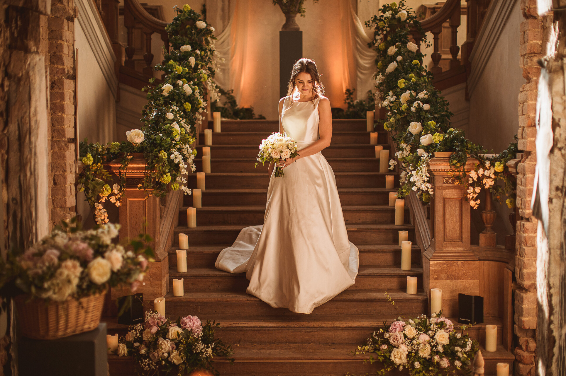 Bespoke wedding flowers by The Gorgeous Flower Company - Photo by The Springles